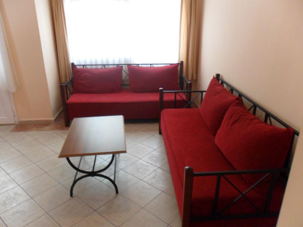 Otel Club Arya Apart
